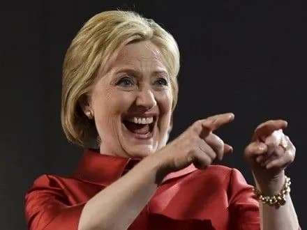 fbr-zakrilo-spravu-pro-elektronne-listuvannya-kh-klinton