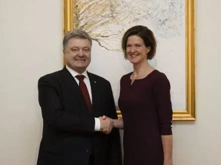 p-poroshenko-obgovoriv-iz-liderom-shvedskoyi-opozitsiyi-nedopuschennya-realizatsiyi-proektu-pivnichniy-potik-2