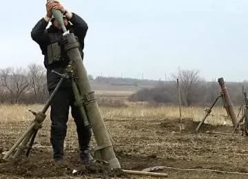 boyoviki-z-minometiv-obstrilyali-pozitsiyi-zsu-na-luganschini