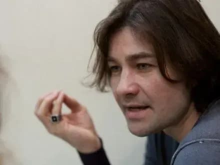 ye-nischuk-zayaviv-pro-gotovnist-viyikhati-do-chekhiyi-dlya-perepravlennya-prakhu-o-olesya-do-ukrayini