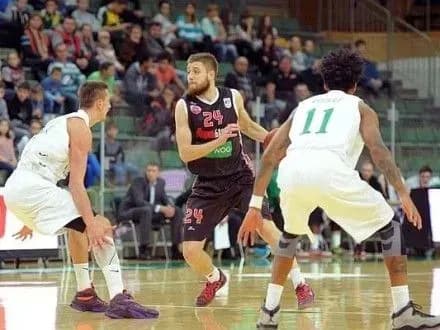 basketbolist-cherkaskikh-mavp-m-polyulyak-povernuvsya-do-skladu-volinbasketa