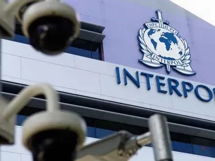 v-borispoli-zatrimali-inozemtsya-yakogo-rozshukuvav-interpol