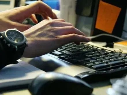 osobisti-dani-mayzhe-2-mln-zhiteliv-michiganu-viyavilisya-v-interneti-v-rezultati-zboyu