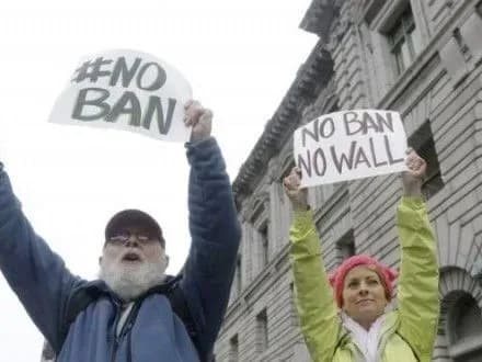 apelyatsiyniy-sud-rozglyanuv-skargu-na-zamorozku-migratsiynogo-ukazu-d-trampa