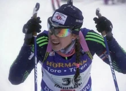 yu-dzhima-potrapila-do-kvitkovoyi-tseremoniyi-u-sprinti-kubka-svitu