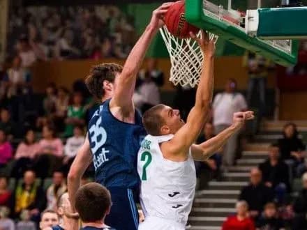 khimik-postupivsya-bk-dnipro-ta-prodovzhiv-seriyu-porazok-u-superlizi