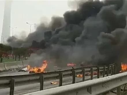 pyat-lyudey-zaginuli-v-rezultati-padinnya-vertolota-v-stambuli