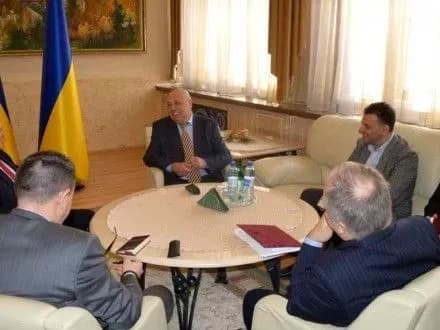 ugorschina-priyme-na-vidpochinok-tisyachu-ditey-ukrayinskikh-viyskovikh