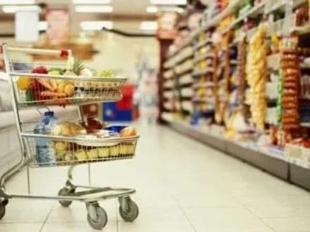 ukrayinskiy-rinok-vpav-u-prirvu-falsifikatu-i-sutsilnogo-porushennya-prav-spozhivachiv-ekspert