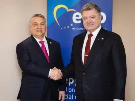 p-poroshenko-zustrivsya-z-premyerom-ugorschini