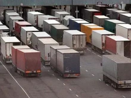 rada-zaboronila-ukravtodoru-obmezhuvati-abo-zaboronyati-rukh-fur