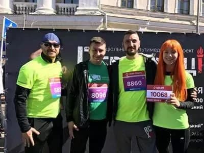 spivrobitniki-m-s-l-doluchilisya-do-blagodiynogo-napivmarafonu-na-pidtrimku-veteraniv-ato