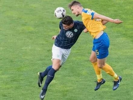 volfsburg-vigrav-dvobiy-za-vizhivannya-v-bundeslizi