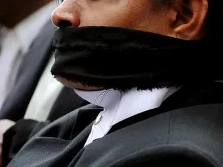 v-oae-pid-zagrozoyu-uvyaznennya-zaboronili-vislovlyuvati-simpatiyi-do-kataru