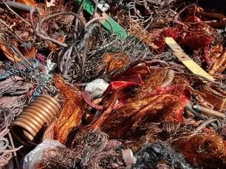 rada-na-dva-roki-prodovzhila-diyu-eksportnogo-mita-na-brukht-chornikh-metaliv