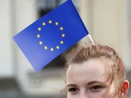 ekspert-rozpoviv-chi-pustyat-u-yevropu-zhiteliv-timchasovo-okupovanikh-teritoriy