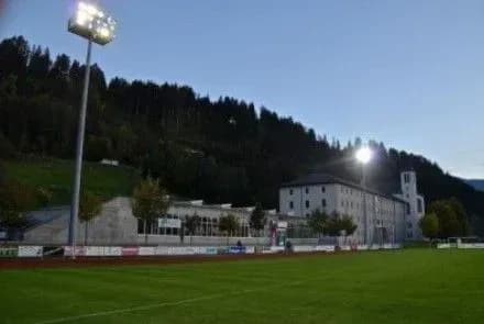 viznachilis-chotiri-superniki-dinamo-na-zbori-v-avstriyi