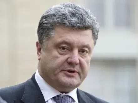 ssha-doklade-zusil-dlya-zvilnennya-ukrayintsiv-z-vyaznits-ordlo-ta-rf-p-poroshenko
