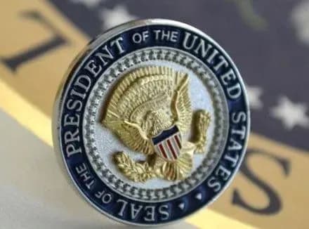 biliy-dim-rozpoviv-skilki-diyatimut-sanktsiyi-ssha-proti-rf