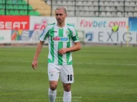 kapitan-karpat-i-khudobyak-prodovzhiv-kontrakt-iz-lvivyanami