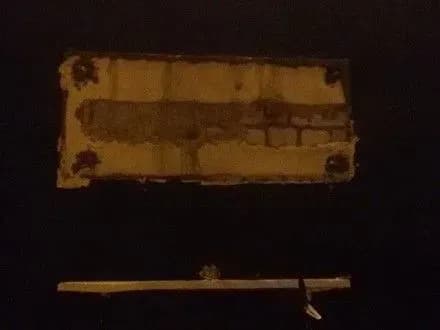 nevidomi-v-odesi-vnochi-znyali-memorialnu-doshku-marshalu-zhukovu