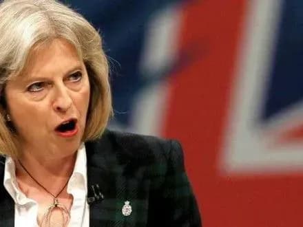 u-londoni-vidbulis-protesti-za-vidstavku-kabinetu-t-mey