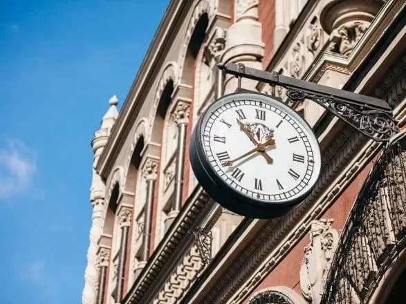 nbu-pidvischiv-oblikovu-stavku-do-13-5-richnikh-z-27-zhovtnya-dopovneno