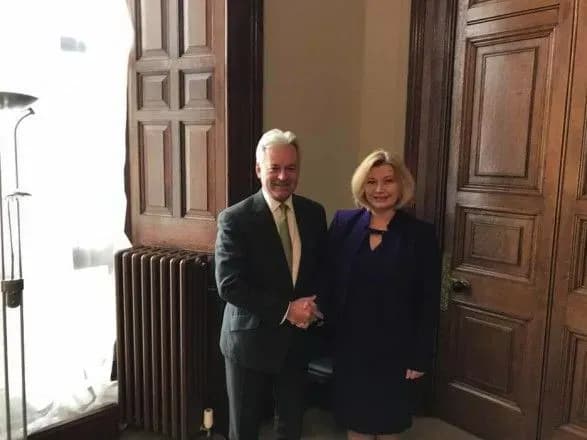 geraschenko-obgovorila-v-britaniyi-bezviz-dlya-ukrayintsiv