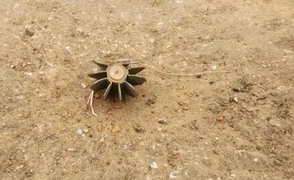 u-donetsku-vid-vibukhu-snaryadu-zaginula-ditina-sche-dvoye-poraneni