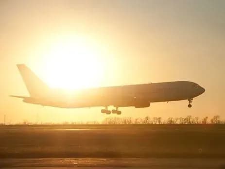 u-zaporizhzhi-uzhe-kilka-godin-ne-mozhe-viletiti-litak-do-yegiptu