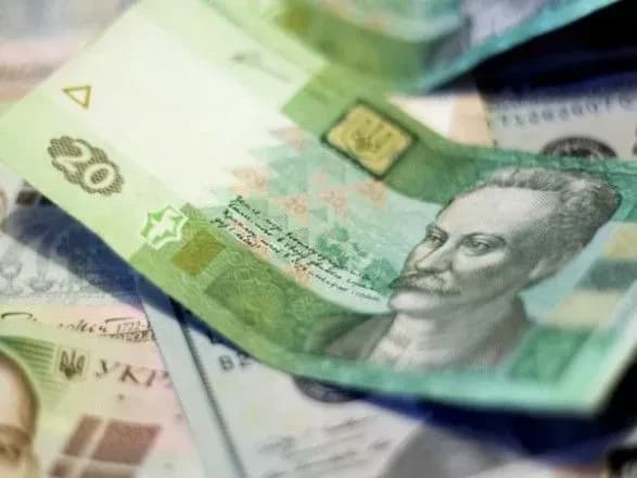 ekspert-poperediv-ukrayintsiv-pro-padinnya-grivni-i-zrostannya-tarifiv