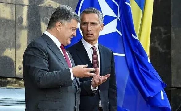 zavtra-poroshenko-v-bryusseli-zustrinetsya-z-stoltenbergom