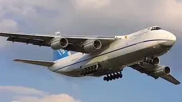 rosiyskiy-litak-an-124-ruslan-pribuv-do-argentini-dlya-poshukiv-znikloyi-submarini