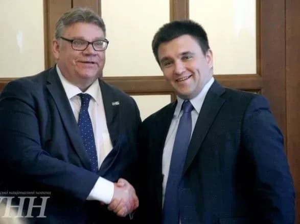 klimkin-obgovoriv-z-kolegoyu-z-finlyandiyi-mozhlivist-rozmischennya-mirotvortsiv-na-donbasi