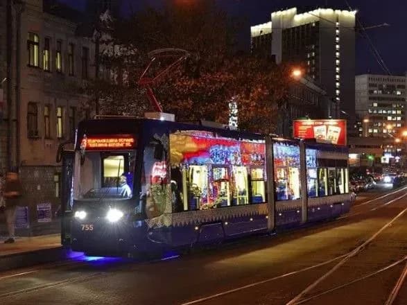 kabmin-sprostiv-uchast-u-publichnikh-zakupivlyakh-virobnikam-miskogo-transportu