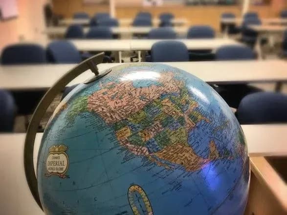 osvitnya-subventsiya-zrosla-na-11-2-mlrd-grn-cherez-pidvischennya-zarplat-vchitelyam