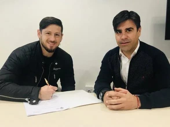 albasete-pidpisav-konkurenta-ukrayinskomu-napadniku-zozuli