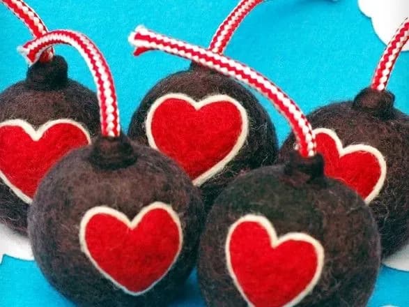 dvoye-britantsiv-gotuyuchi-terakt-zakokhalisya