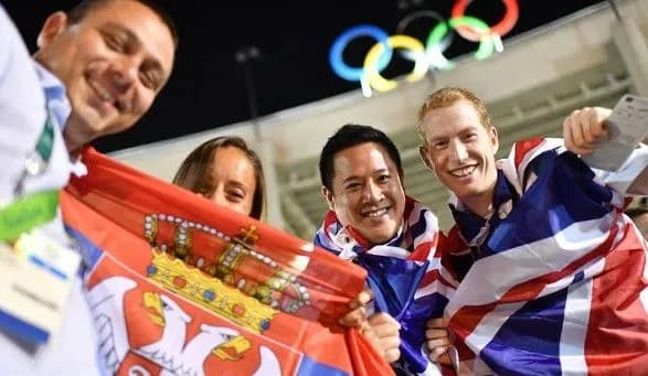 pivnichna-i-pivdenna-koreya-na-vidkritti-olimpiyskikh-igor-proydut-pid-spilnim-praporom