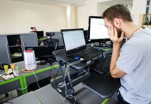 vdoskonalennya-zakhistu-avtorskogo-pravo-zabezpechit-prikhid-investitsiy-u-it-sektor