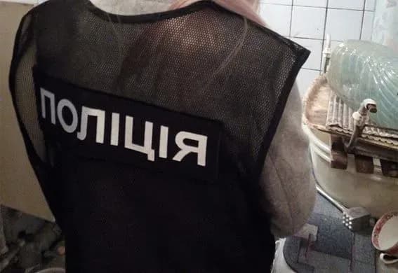 na-kiyivschini-cholovik-vbiv-i-rozchlenuvav-batka