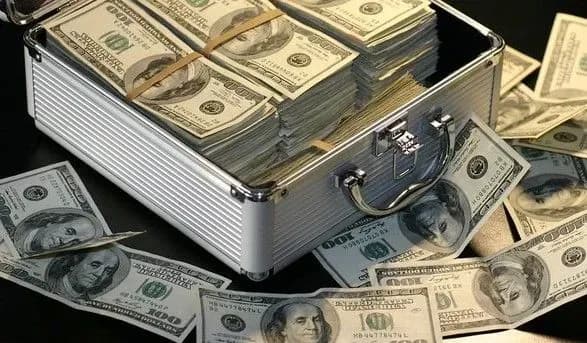 terminova-potreba-u-vbiralni-zbagatila-amerikantsya-na-milyon-dolariv