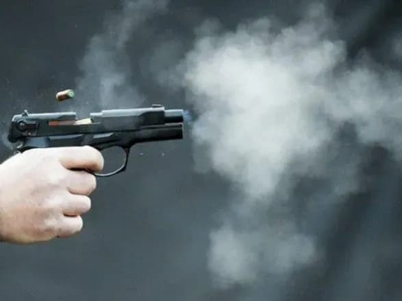 cholovik-zastreliv-znayomogo-pid-chas-demonstratsiyi-zbroyi-na-kiyivschini