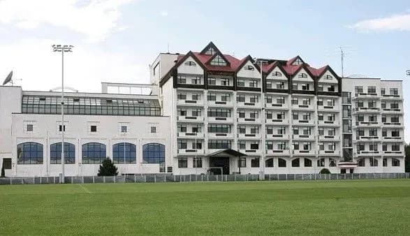 v-minmolodsportu-predstavili-proekt-rekonstruktsiyi-onsts-koncha-zaspa