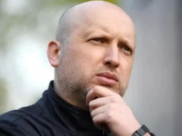 turchinov-poyasniv-chomu-ukrayina-v-odnostoronnomu-poryadku-ne-rozrivaye-ugodu-pro-druzhbu-z-rf