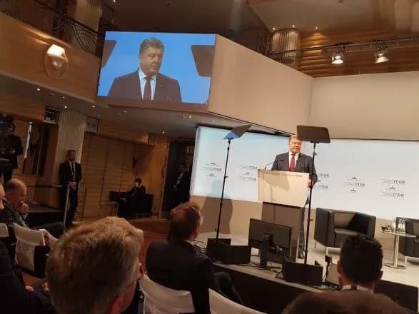 donbas-mozhe-stati-uspishnim-prikladom-vregulyuvannya-konfliktu-prezident