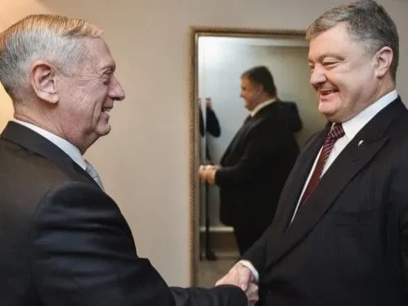 prezident-zustrivsya-z-ministrom-oboroni-ssha-mettisom