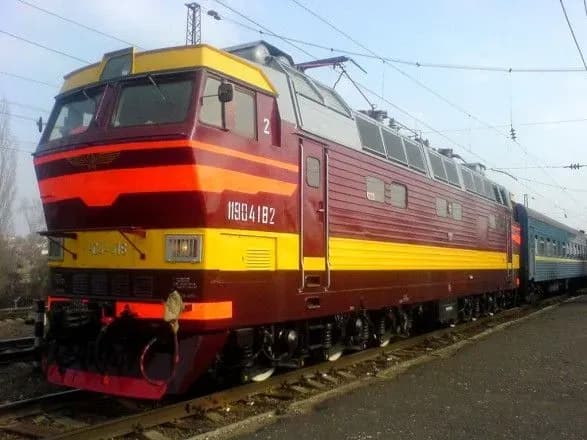 u-lvovi-elektropoyizd-smertelno-travmuvav-cholovika