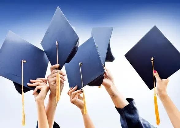 top-5-vishiv-po-reytingu-pratsevlashtuvannya-mayut-buti-zvilneni-vid-opodatkuvannya-groysman