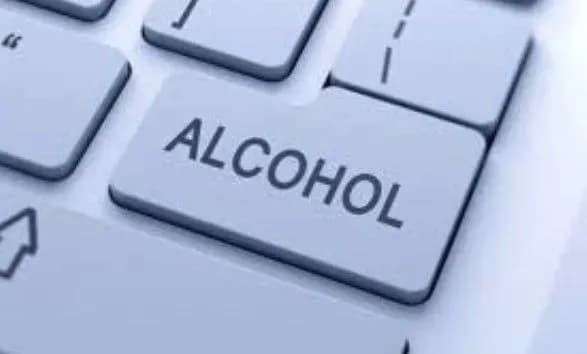 v-ukrayini-zrostayut-prodazhi-livoyi-gorilki-cherez-internet-ekspert